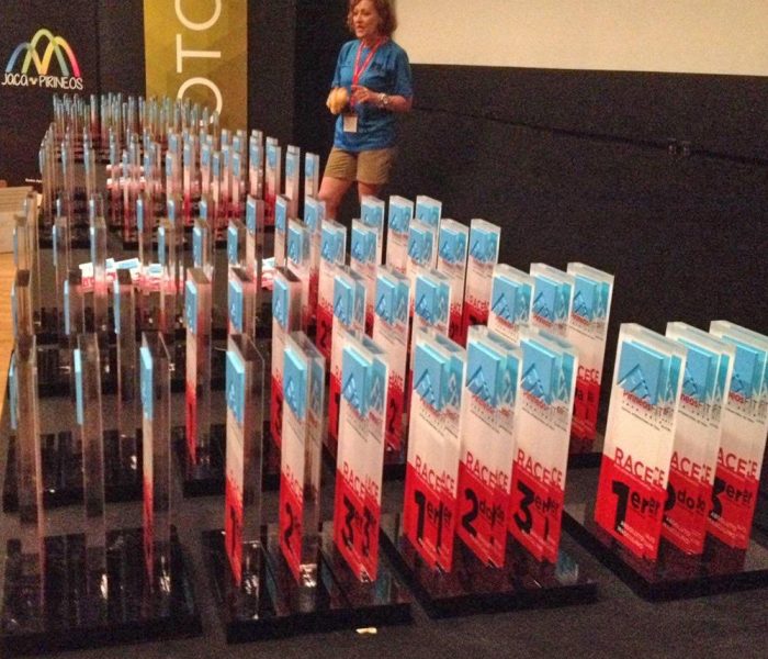 trofeos de tamaño grande
